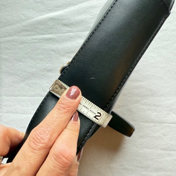 Black Faux Leather Shoulder Bag With Gold Chain & Detachable Strap By A New Day - Picture 9 of 11